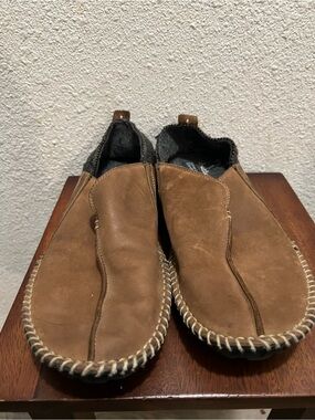Smartwool Brown Slip-On Leather Moccasin Loafers